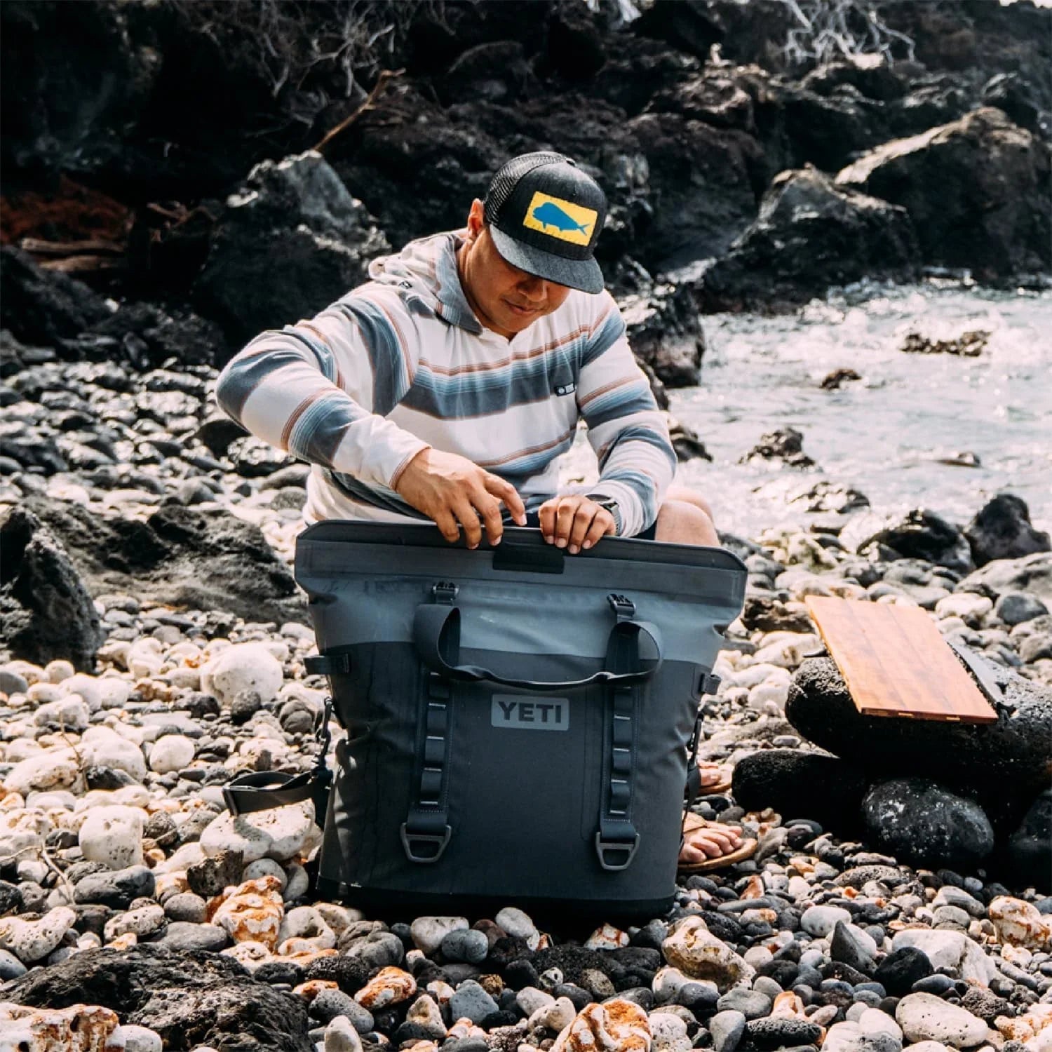 HAOFEI Hopper M Series Portable Soft Coolers with MagShield Access