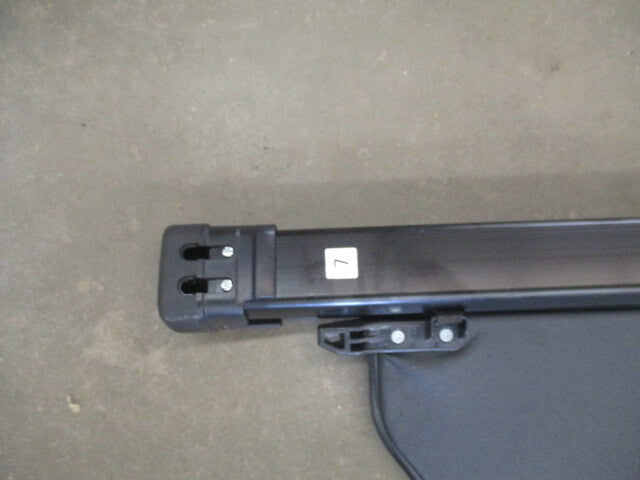 Pre-Owned 2021 Toyota Venza Trunk Cargo Shade Shield OEM LKQ (Good)