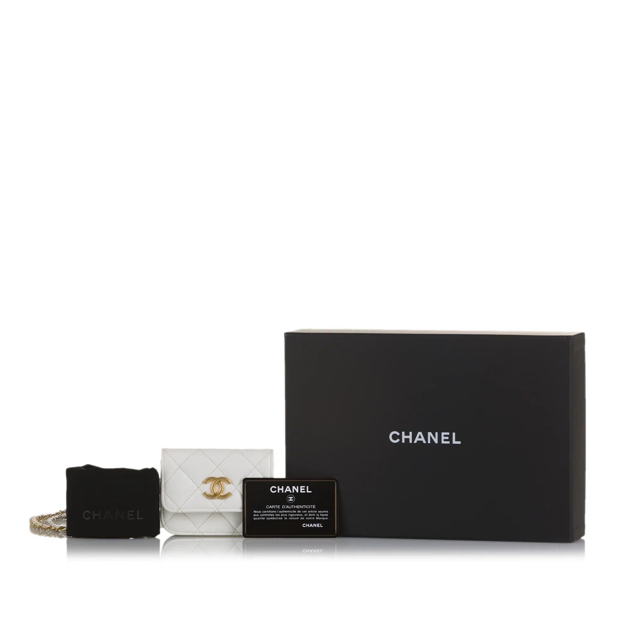 Pre-Owned Authenticated Chanel Punk Chain Belt Bag Lambskin Leather White Unisex (Good)