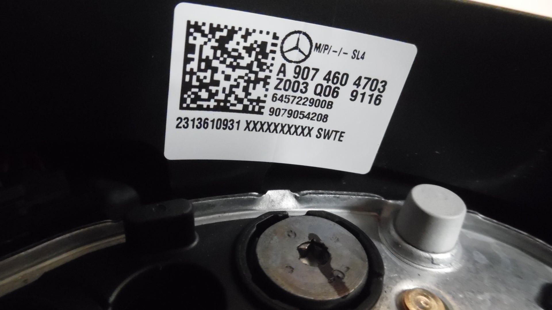 Pre-Owned 23 Mercedes Sprinter 2500 Urethane Steering Wheel w/ Controls & Paddle Shift OEM (Good)