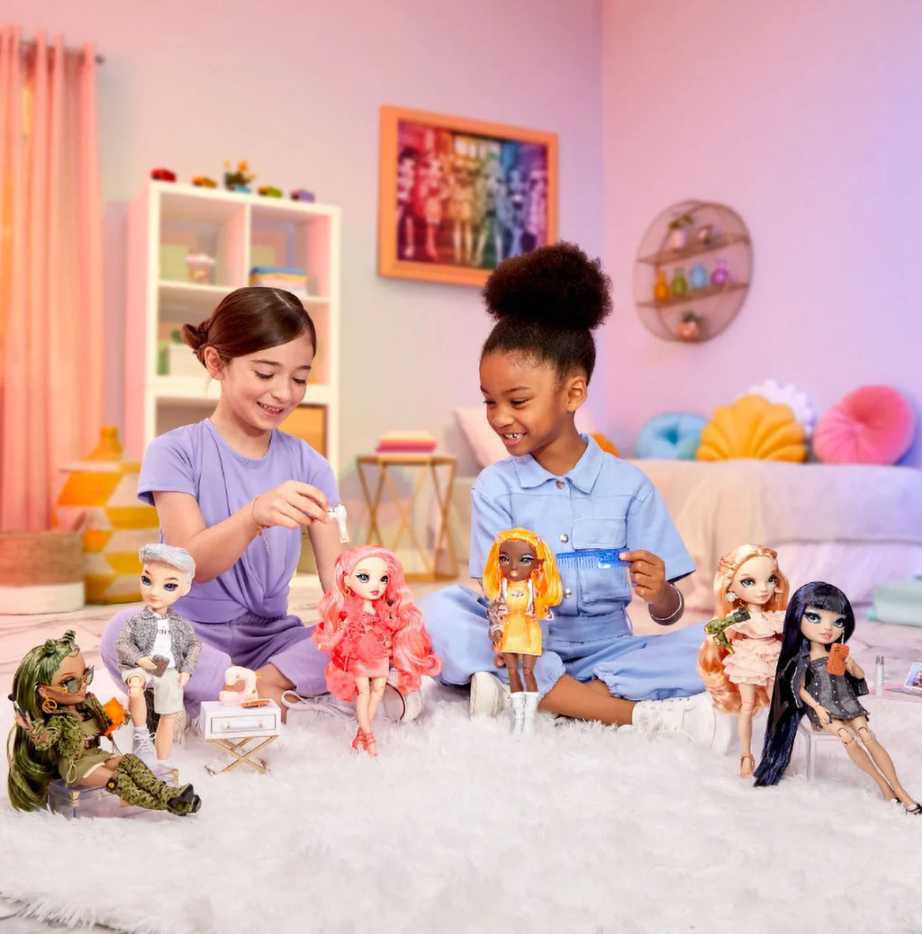 Rainbow High Priscilla- Pink Fashion Doll. Fashionable Outfit & 10+ Colorful Play Accessories. Outstanding Gift for Kids 4-12 Years Old and Collectors