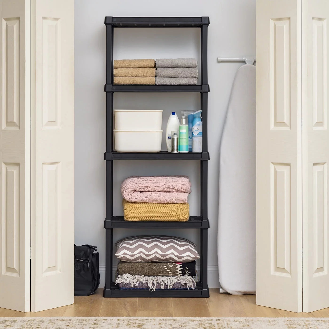IRIS USA 5 -Tier Plastic Rack Storage Shelf with 200 lb. Total Capacity, Black