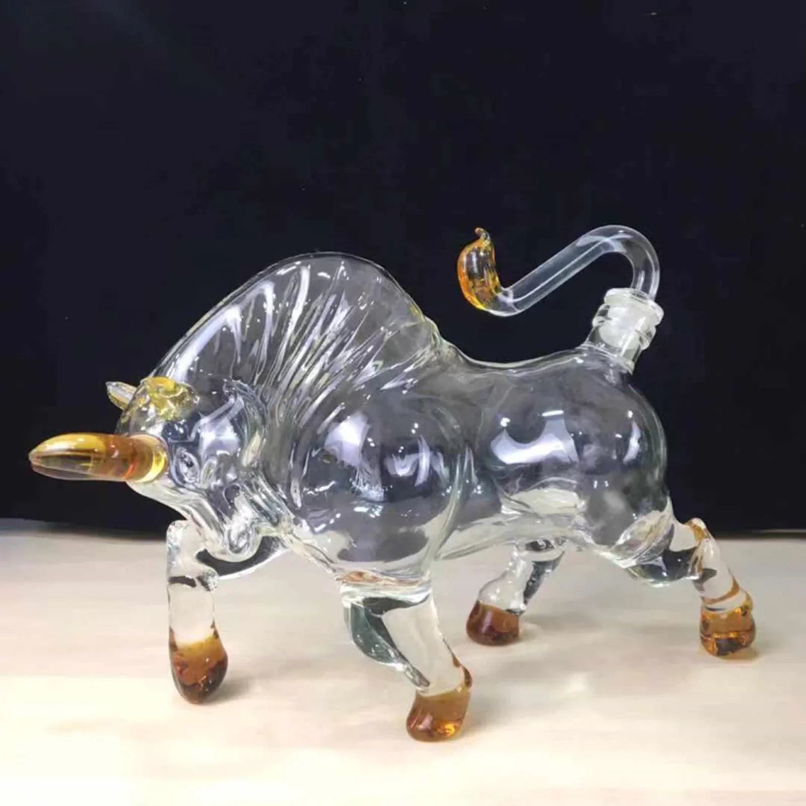 Novelty Decanter Bull Shaped Style 1500ml Glass for Brandy Vodka