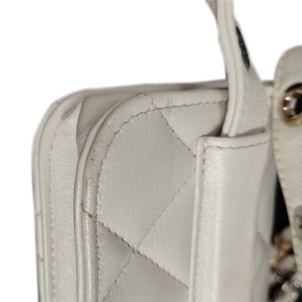 Pre-Owned Authenticated Chanel Punk Chain Belt Bag Lambskin Leather White Unisex (Good)