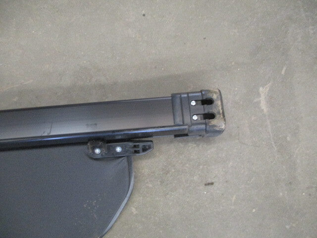 Pre-Owned 2021 Toyota Venza Trunk Cargo Shade Shield OEM LKQ (Good)