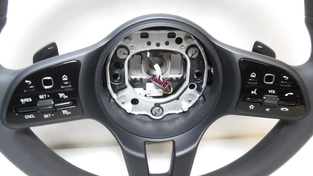 Pre-Owned 23 Mercedes Sprinter 2500 Urethane Steering Wheel w/ Controls & Paddle Shift OEM (Good)