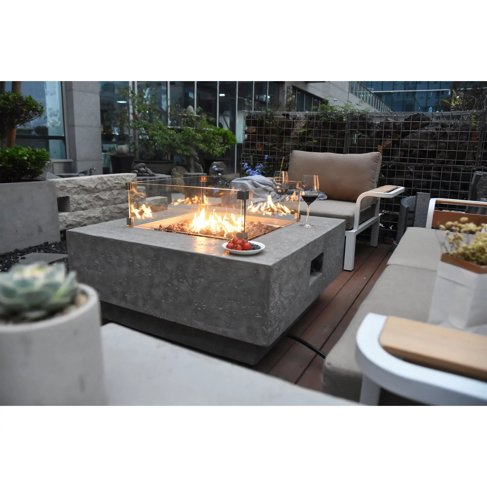 Elementi Manhattan Concrete Outdoor 45,000 BTU Natural Gas Fire Table