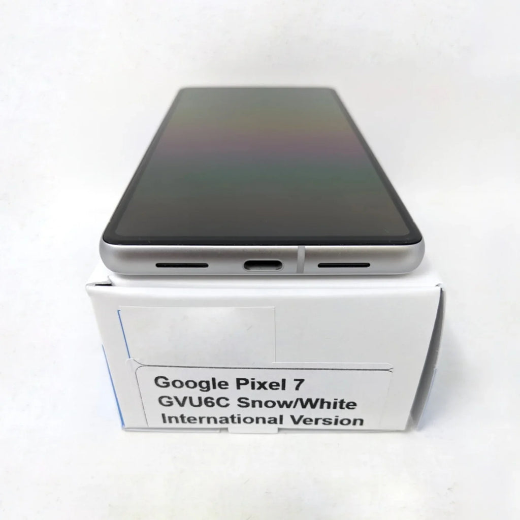 Pre-Owned Google Pixel 7 256GB GVU6C Factory Unlocked 6.3" 8GB RAM 50 MP Phone - Snow (Like New)